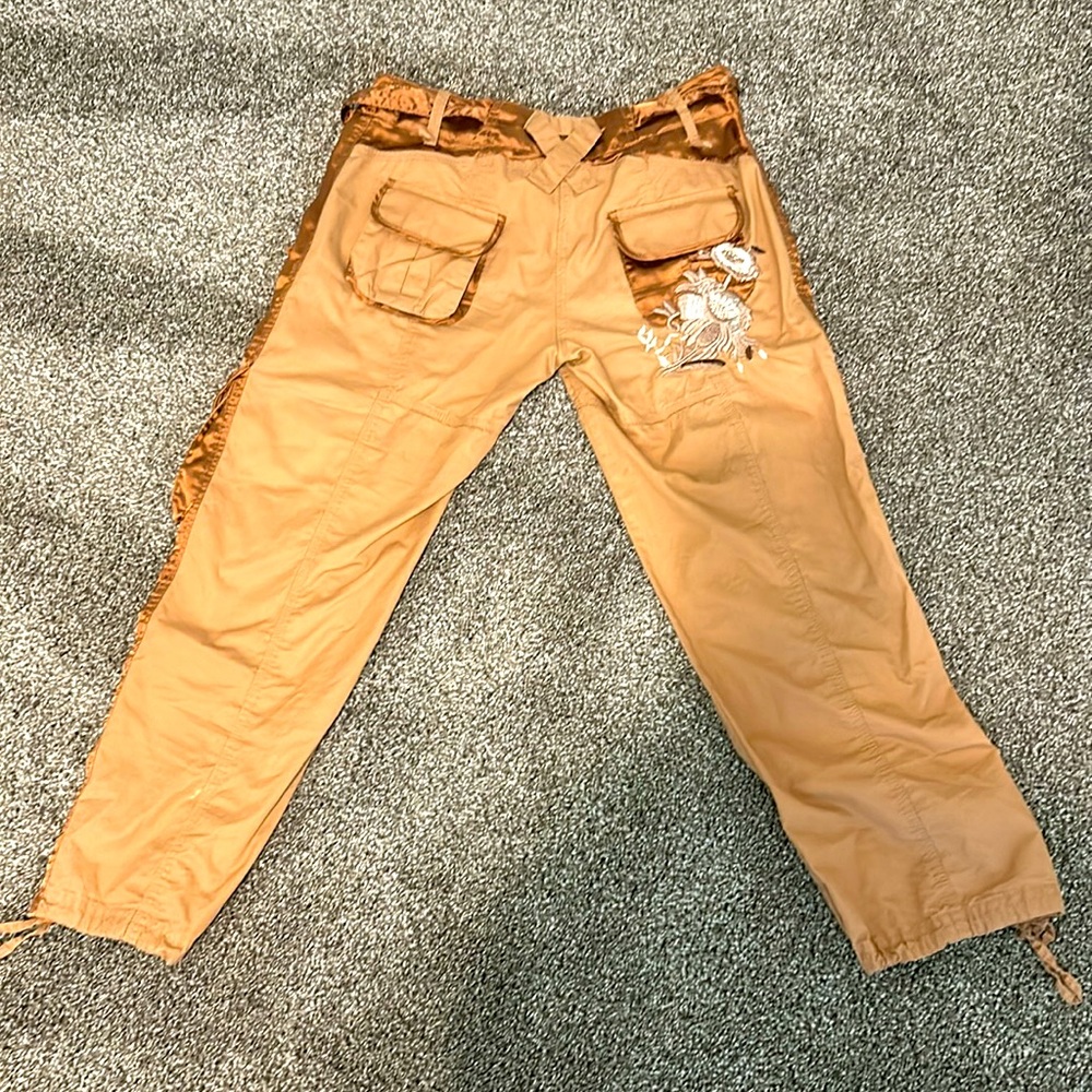 Pre Loved Cache Capris Pants. Brown, Size 0. - image 4